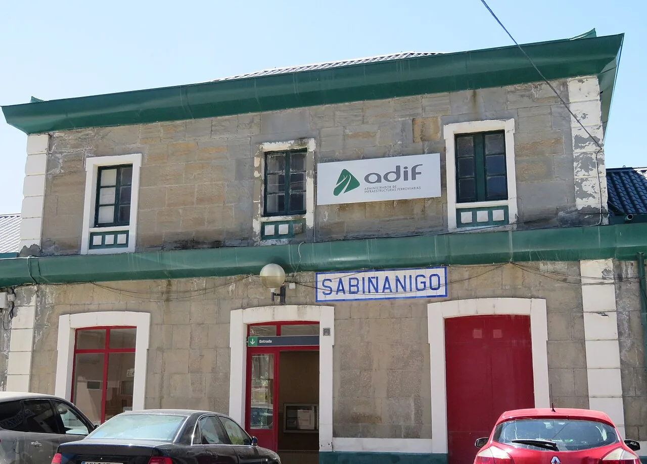 Estación de ferrocarril de Sabiñánigo