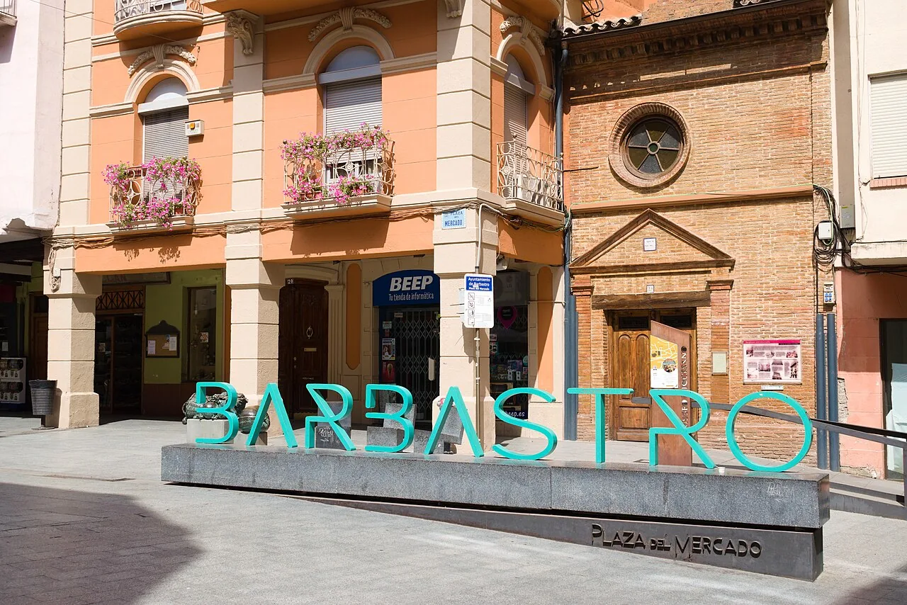 Plaza del Mercado de Barbastro